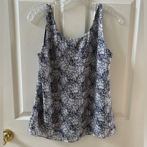 Loft blue and white shell/cami - Picture 4 of 4